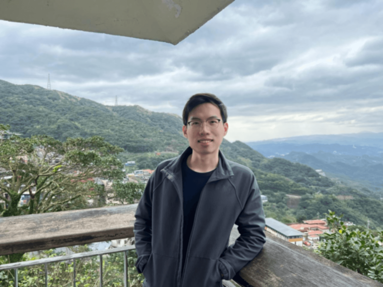 Ethan, founder of JomContact